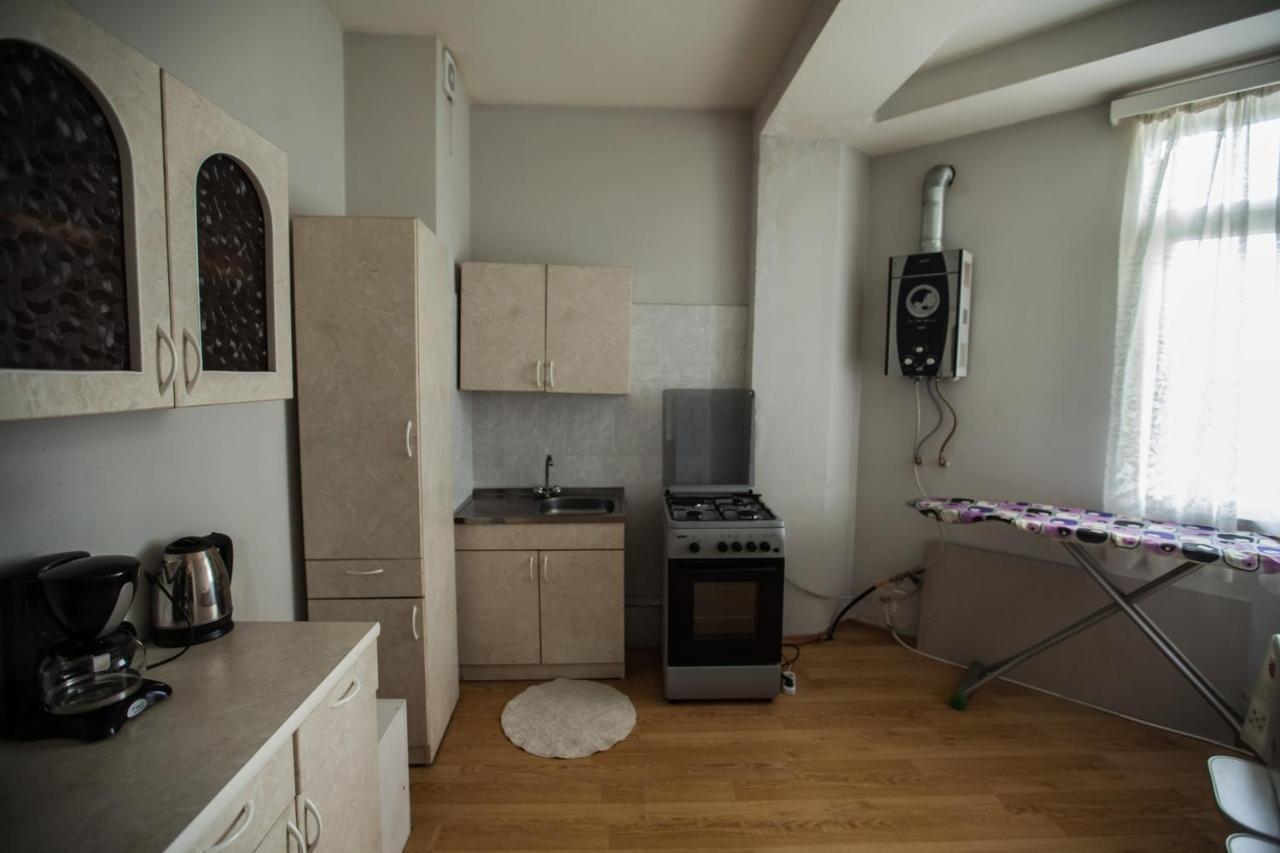 Sunny Apartments. Tbilisi. 300 Aragveli Buitenkant foto